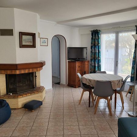 Appartement 3 Chambres 6 Pers Rez De Jardin 5Min Plage Quartier Du Phare Location Du Dimanche Au Dimanche En Juillet Et Aout La Tranche-sur-Mer Dış mekan fotoğraf